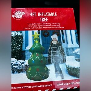 Christmas tree inflatable 4ft